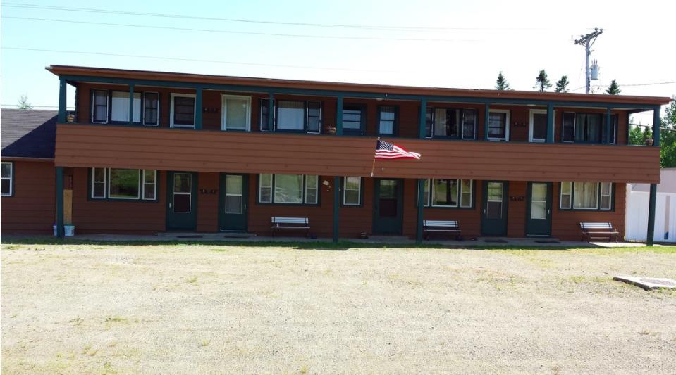 Bear Paw Inn Michigamme Exterior foto